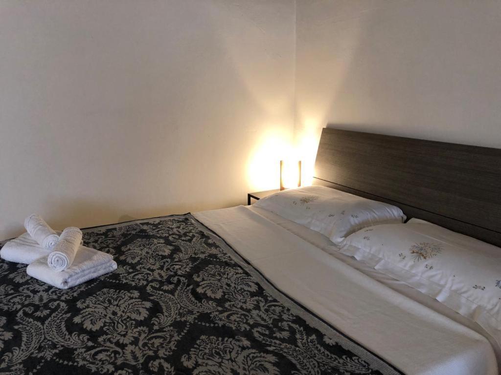 Holiday Confort La Volta Brescia Bagian luar foto