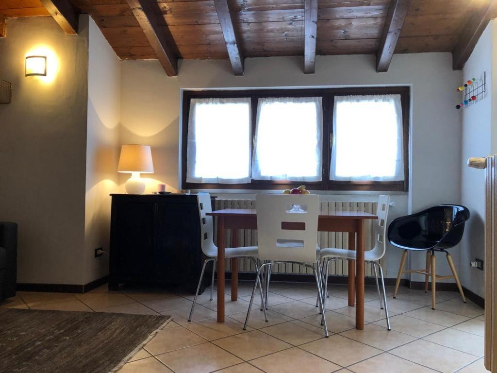 Holiday Confort La Volta Brescia Bagian luar foto